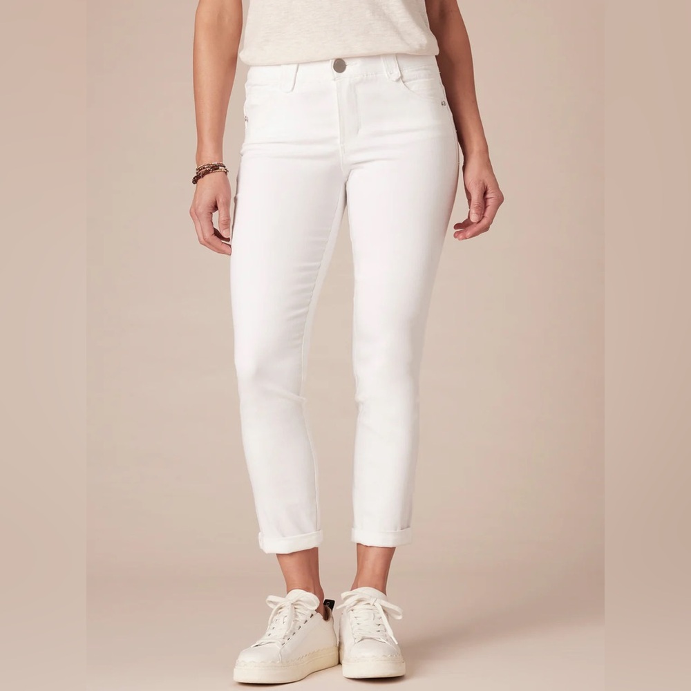 Democracy White Ankle Skimmer Ab Solution Jean